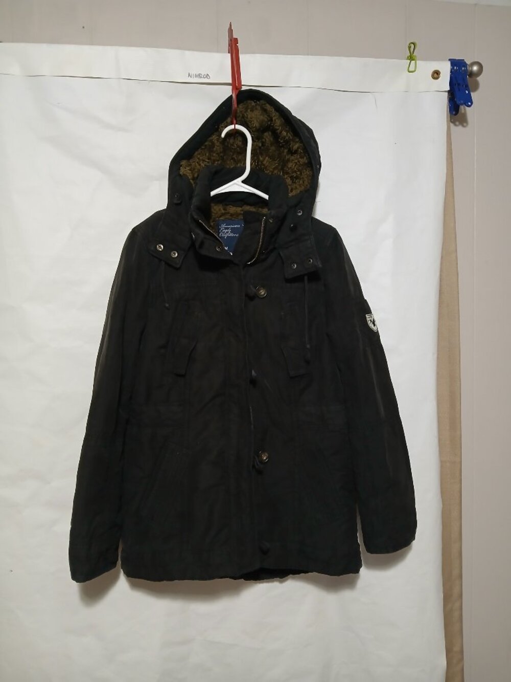 American Eagle Outfitters Black Faux Fur sherpa Lined Hooded Winter Jacket parka